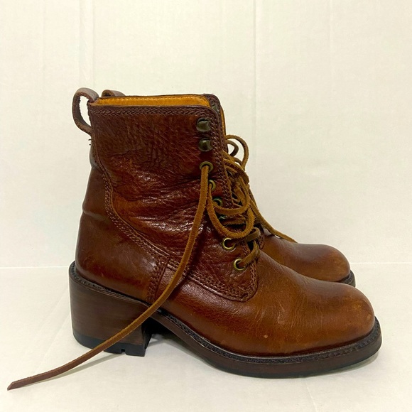 Cole Haan Shoes - Cole Haan vintage women's 5 lace up leather boots w/ original laces EUC rare
